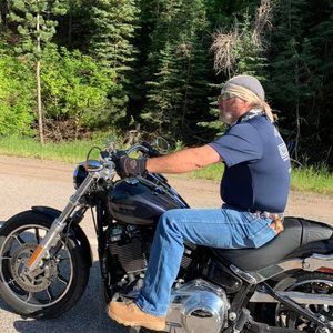 Meet your Posher, Bruce